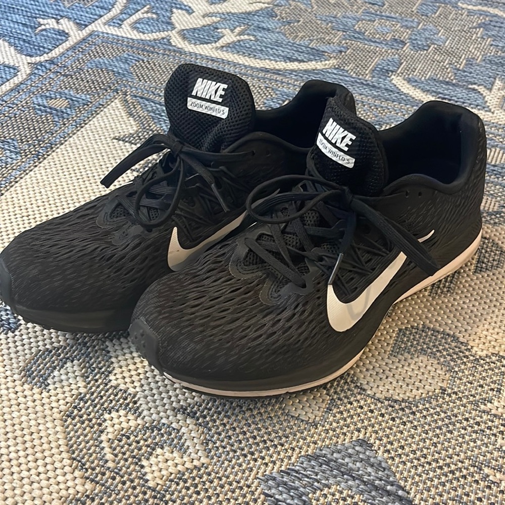 Nike black Running shoes